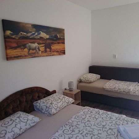 Studio And Winery Kalimut Guest House Virpazar Luaran gambar